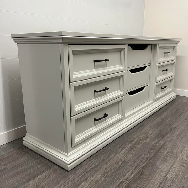 Shiplap Buffet