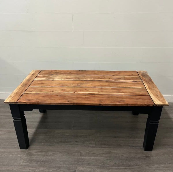 Rustic Farmhouse Coffee Table