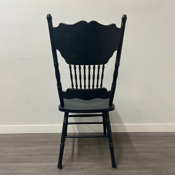 6 Farmhouse Pressed Back Dining Chairs