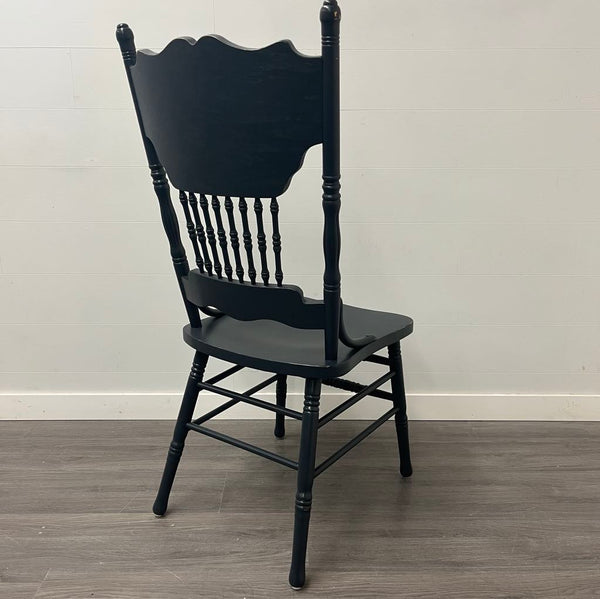 6 Farmhouse Pressed Back Dining Chairs