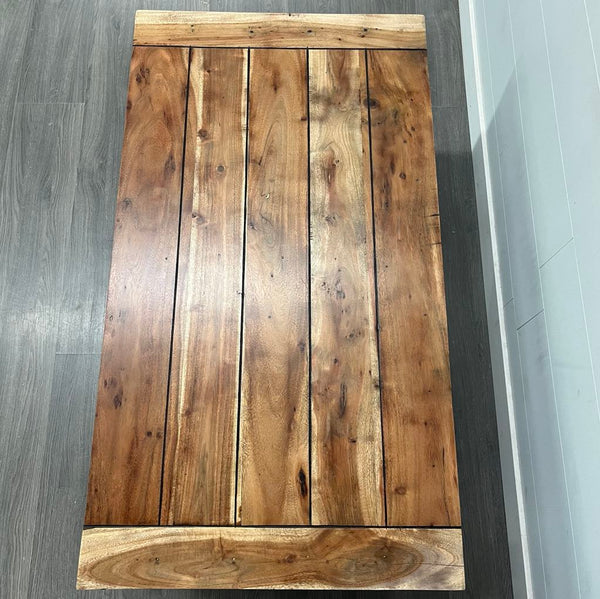 Rustic Farmhouse Coffee Table