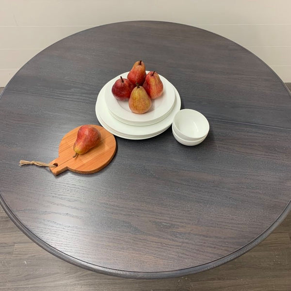Round Oak Pedestal Dining Table