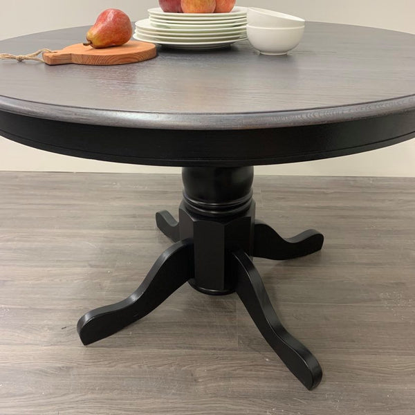 Round Oak Pedestal Dining Table