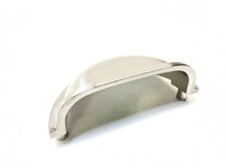 Traditional Metal Cup Pull